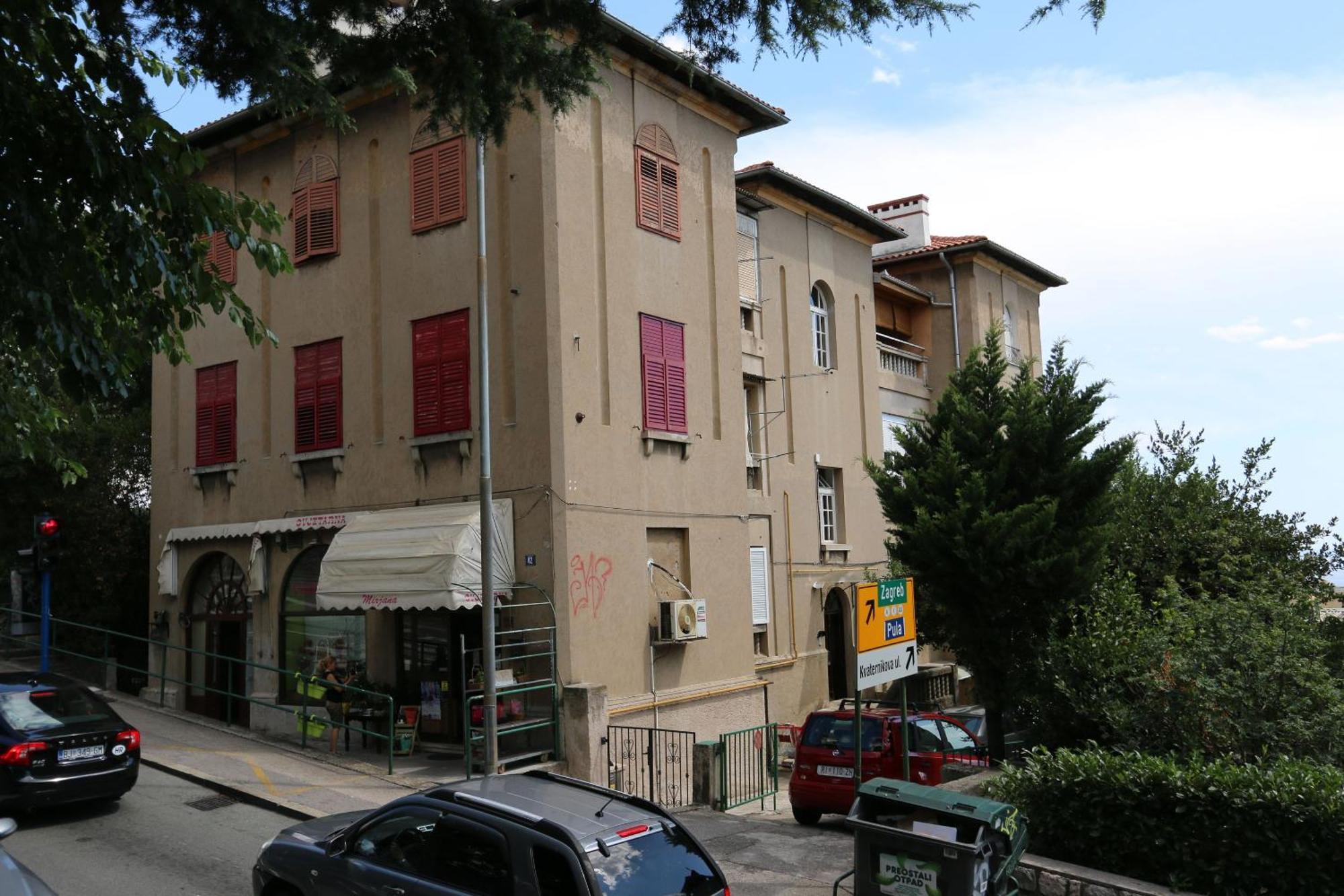 Apartment Krimeja Rijeka Bagian luar foto